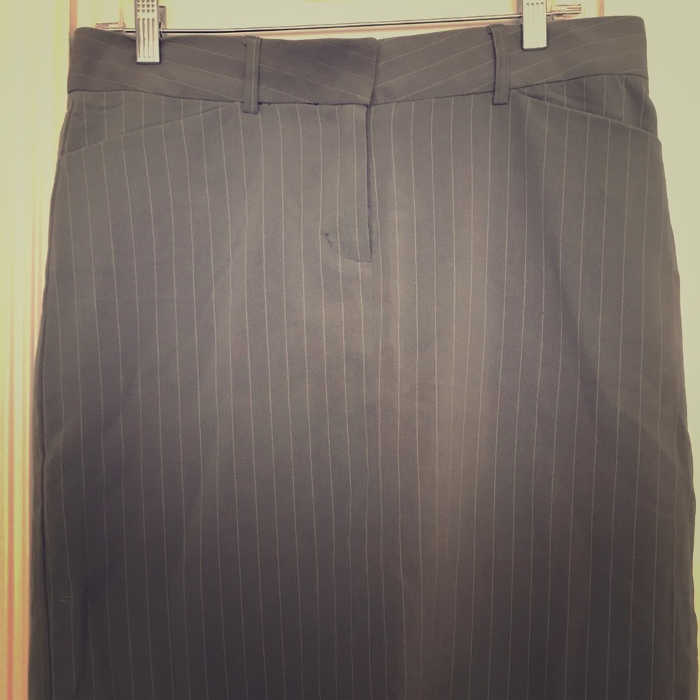 Gray pin striped pencil skirt